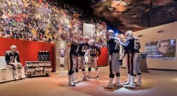 The Patriots team inside the Hall of Fame building