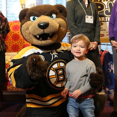 First-Lady-32550341911-O (1)