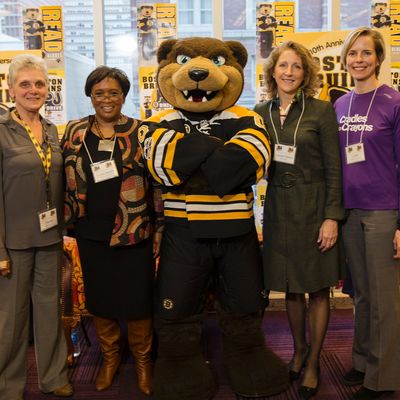 First-Lady-32631903176-O (1)